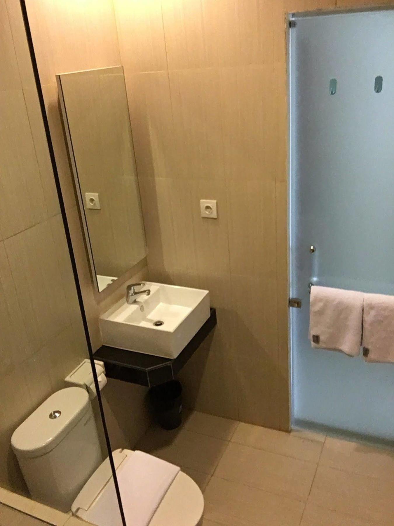 巨港乐活酒店 外观 照片
